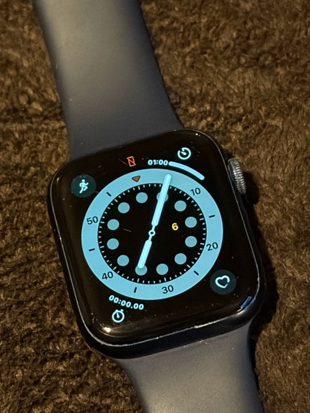 Apple Watch Series 6 Deep Navy 44mm - Picture 2 of 8